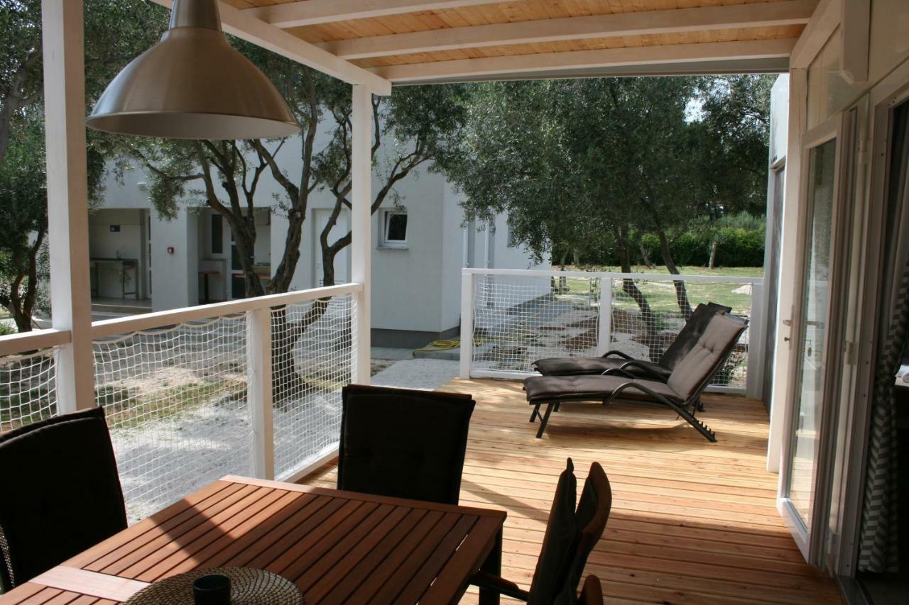 Mobile Homes Katinka, Starigrad Paklenica, Croatia Exterior photo